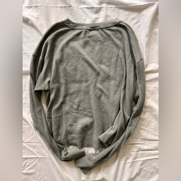 PINK Gray Sweater - Picture 2 of 2